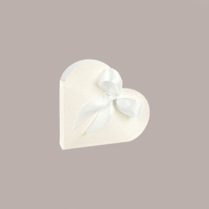 20 Pz Cuore in Scatola Seta Bianco Ideale per contenere Confetti 65x15x85mm [6284bd36]