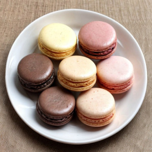 10 Pz Scatola Porta Macaron Fondo Oro Coperchio Trasparente 12 Scomparti [74116933]