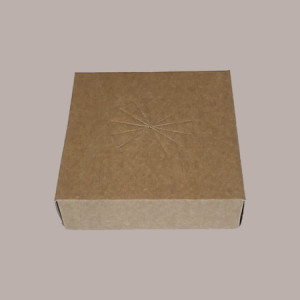 5 pz Scatola Trasparente Porta Uovo Cioccolato Pasqua Fondo Carta Avana Nature 250x250H300mm [316ef4c1]