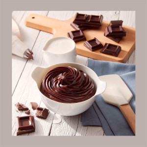5,5 Kg Cremosette Crema Spalmabile Farcitura al Gusto di Cioccolato Fondente Leagel [83d93cc2]