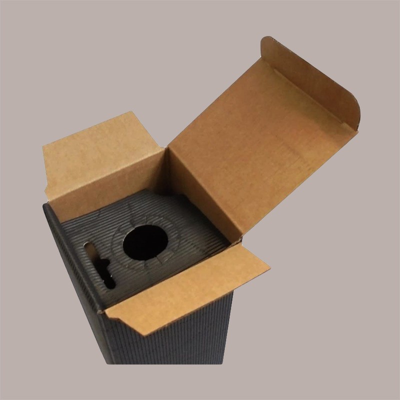 Scatola Astuccio Porta 1 Bottiglia 750 ml Olio Vino in Cartoncino Ondulato Nero 90x90H345mm 20 Pezzi [4682f96d]