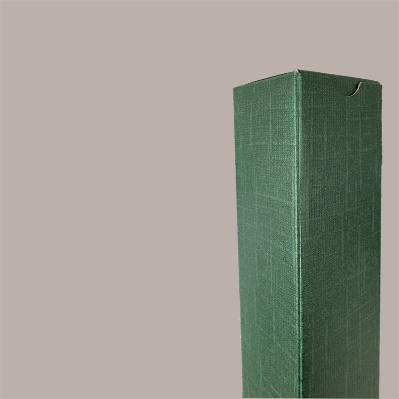 Scatola Astuccio Porta 1 Bottiglia 500 ml Olio in Cartoncino Seta Verde Petit 65x65H320mm 20 Pezzi [9f1b832a]