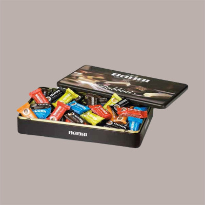 BABBI Babbini Waferini Assortiti al Cioccolato Bianco e Fondente, Confezione Regalo in Latta, 300g, 27 Pezzi, Piccoli [c689dd44]