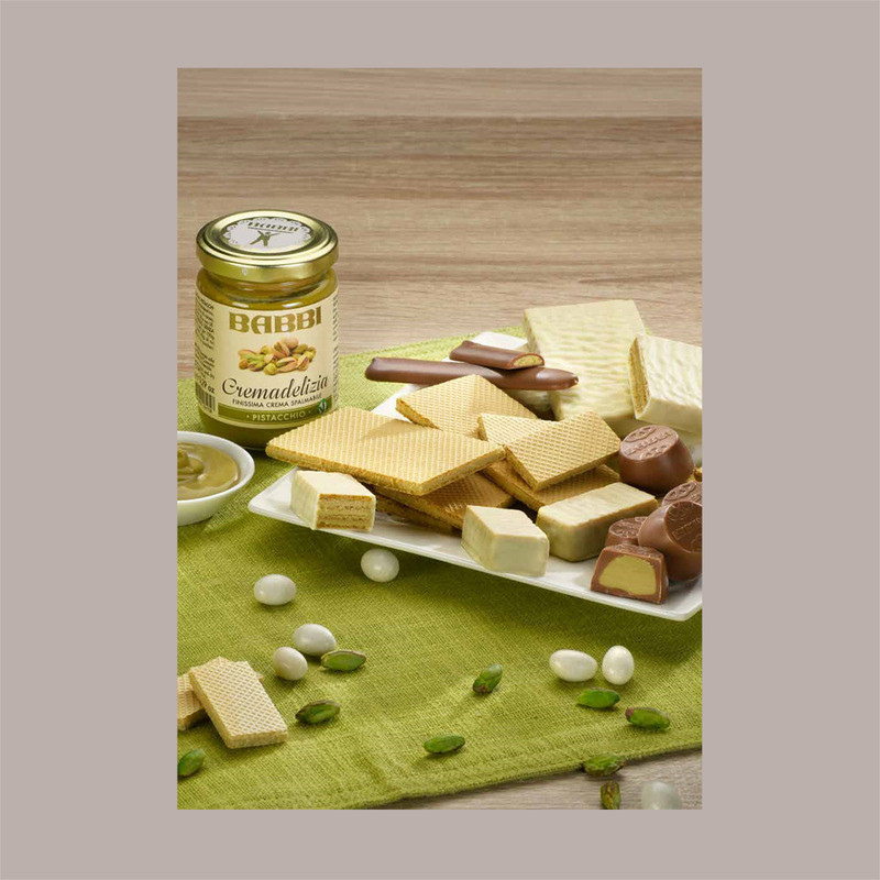 Babbi Viennesi Wafer Classici in Elegante Confezione Regalo, Latta da 40 Pezzi, Cioccolato Fondente e Crema alla Vani [61a67e60]