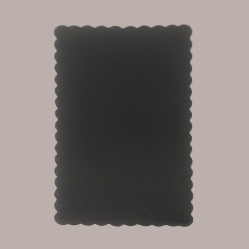 Sottotorta Vassoio Cartone Rettangolare Bordo Smerlato Ala Oro Nero Usa e Getta 17x36cm 10 Kg [5b103052]