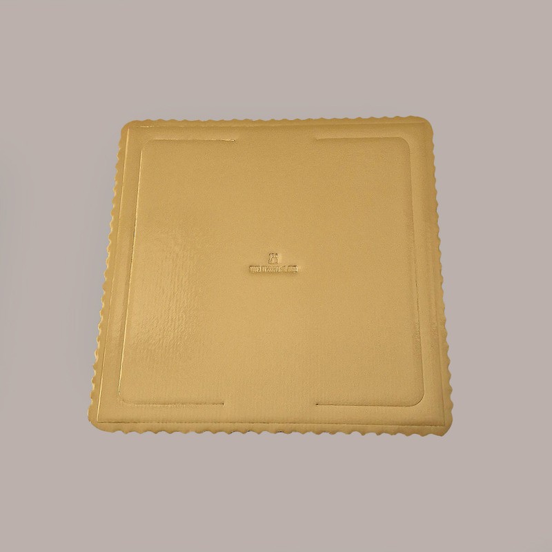 Sottotorta Vassoio Cartone Quadrato Oro Nero Microtriplo 40x40cm 10 pezzi [c1018e12]