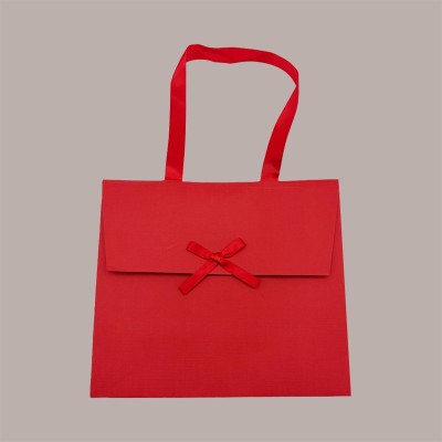 Borsa Carta Chiusura Velcro Rossa con nastro in raso 24+11x21 cm 10 Pezzi [1853b7da]
