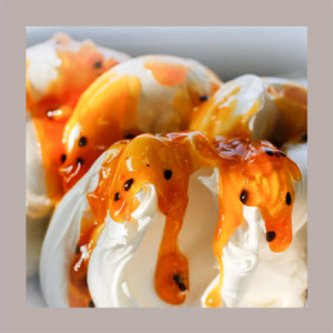 Topping al Gusto Maracuja Salsa Dolce ideale per Gelato Yogurt Dessert Bigatton 1 Kg