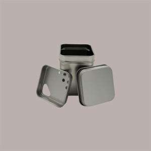 Scatola Portaspezie Quadrato in Alluminio con Tappo Dosatore 53x53x72 mm 5 Pz [22afe6c5]