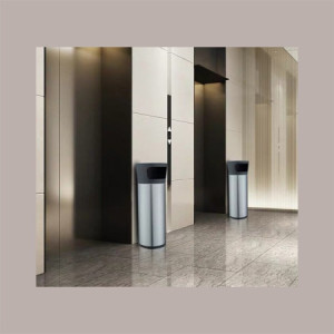 Cestino Pattumiera Quadrato con Posacenere 25 Lt in Acciaio Inox Argento  JAH3222