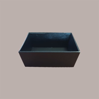 Cesto per Confezioni Natalizie Vassoio Conico in Cartoncino Nero grafica effetto pelle quadrato piccolo 260x260H100mm [0068114b]