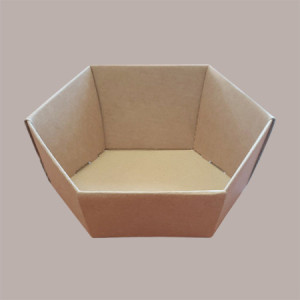 Cesto per Confezioni Natalizie Vassoio in Cartoncino Avana Liscio Esagonale Medio 380x300H100mm 5 Pz [dbeb77c5]